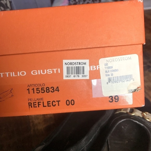 AGL Leather Flats - Picture 6 of 6